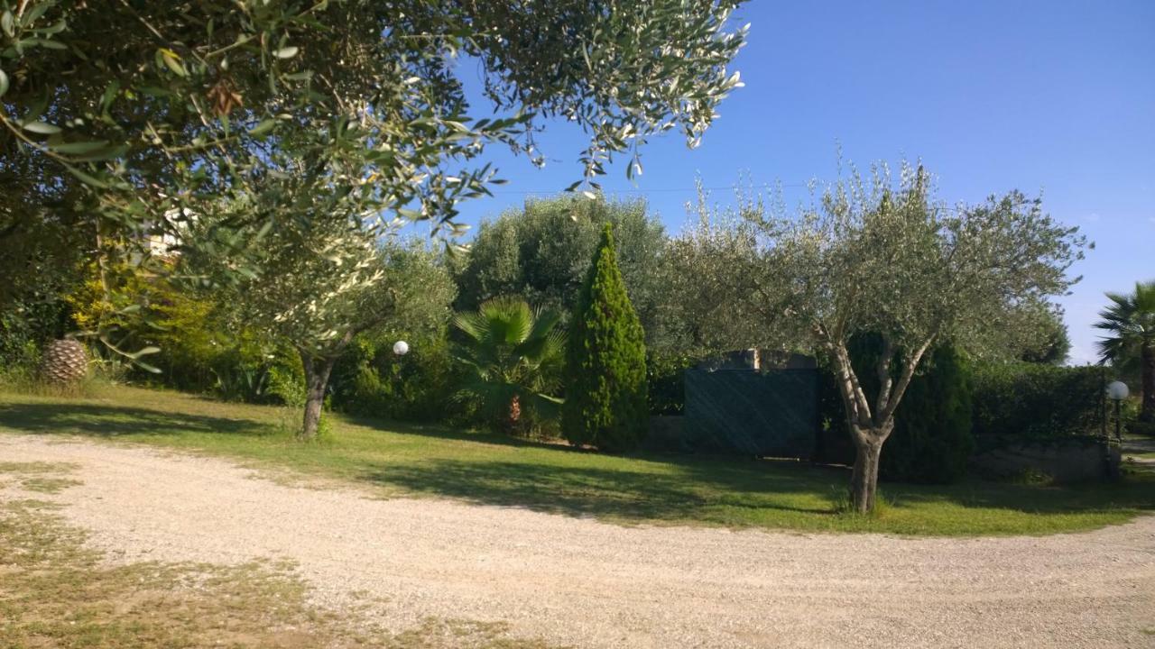 La Scogliera Del Capo Villa Santa Maria  Eksteriør billede