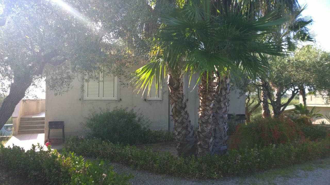 La Scogliera Del Capo Villa Santa Maria  Eksteriør billede